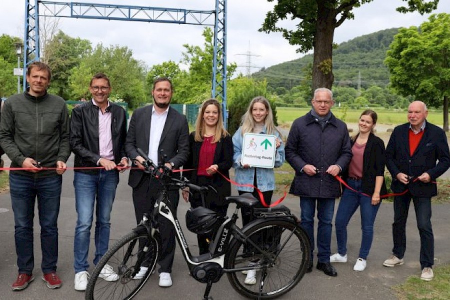 Feste Radlertag-Route offiziell er&ouml;ffnet - Radlertag 2025 erstmals mit neuen Schildern gekennzeichnet