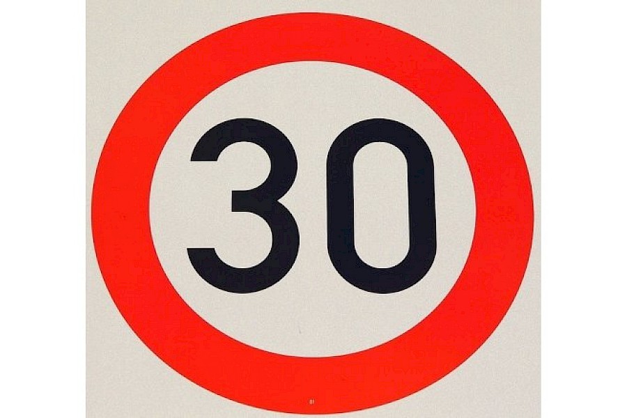Neue Tempo 30 Zone in der Ortsdurchfahrt von Jesberg